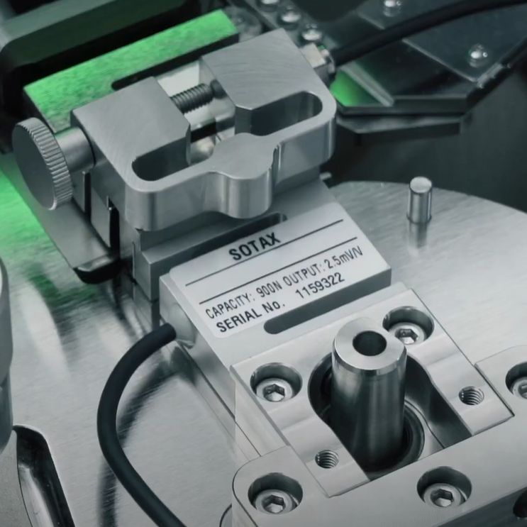 With the DQD™, a high-precision dynamic qualification instrument, a tablet hardness tester can be adjusted and verified without removing the loadcell from the tester or needing to be placed in an upright position.